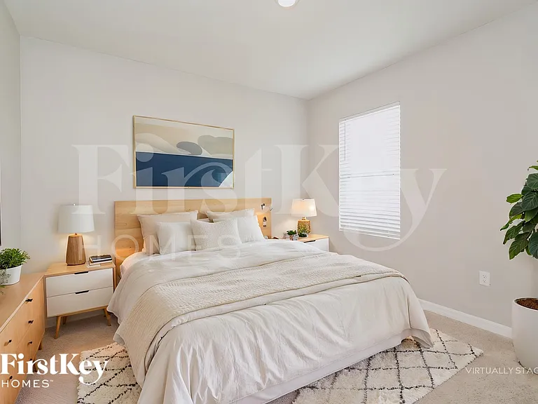 1055 Andean Ln — Photo 14