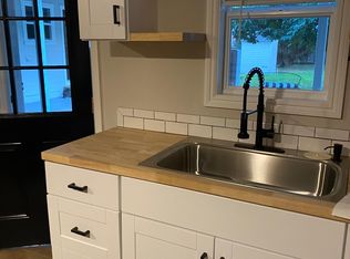 17055 Brookside Rd #B, Sonoma, CA 95476