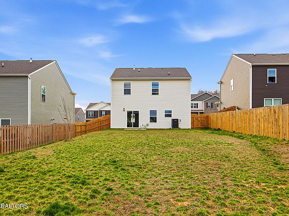 5th image of 7416 Grey Flannel Ln