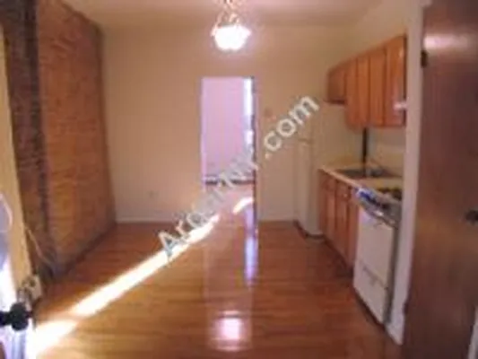 Rented by ArdorNY | media 12