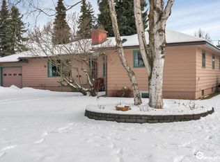 2225 Foraker Dr, Anchorage, AK 99517