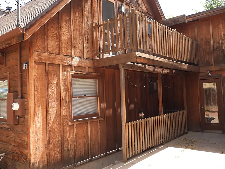 519 Washington Ave — Photo 9