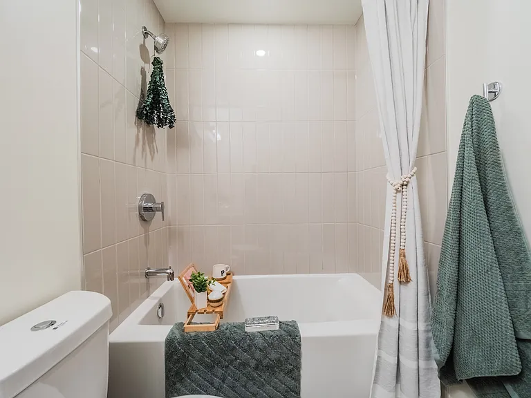 10135 108th St NW — Photo 70