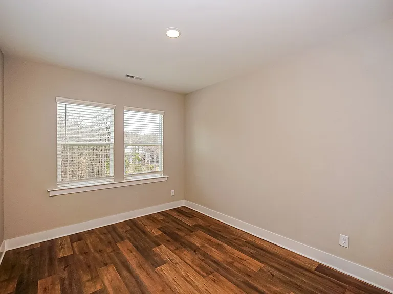 143 Carriage Club Dr #104 — Photo 11