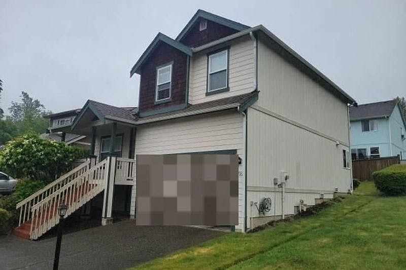 2nd image of 1722 81st Ave NE