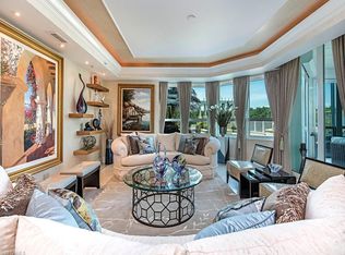 285 Grande Way #6, Naples, FL 34110