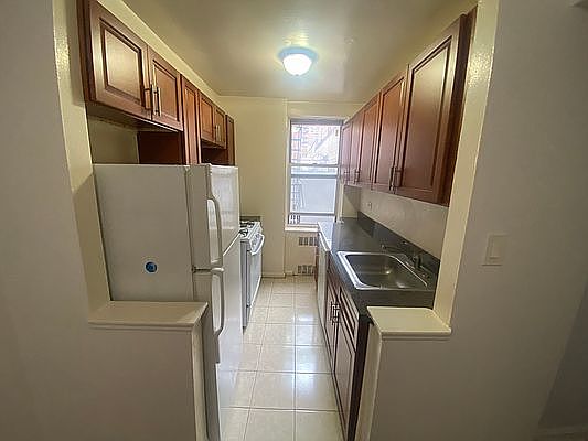 2nd image of 83-45 Lefferts Blvd #5G