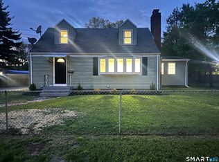 18 Walsh Street, Bloomfield, CT 06002