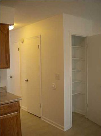 2nd image of 7673 Hunters Ridge Ln