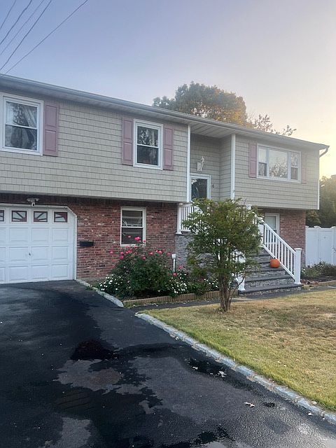 1st image of 4 Aster Ave
