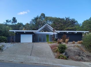 2998 Mariposa Dr, Burlingame, CA 94010