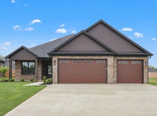 515 Morgan Leigh Ln, Nicholasville, KY 40356