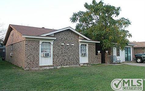 1st image of 432 Edwards Dr