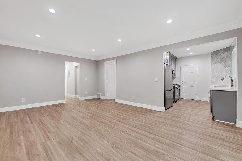 3 bed, 1200 sqft, $4,750 — Photo 4