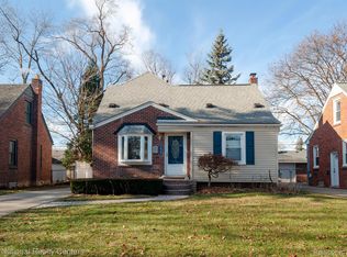 3027 N Vermont Ave, Royal Oak, MI 48073
