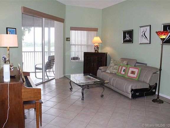 3rd image of 7806 Granville Dr #412