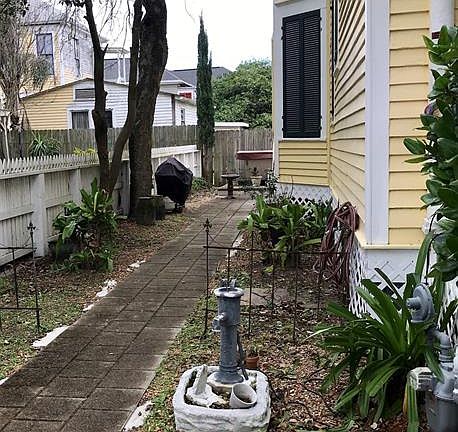 4th image of 2320 Avenue N