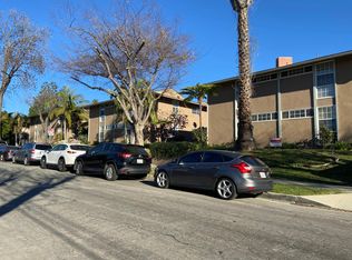 376 Cliff Dr APT 2, Pasadena, CA 91107