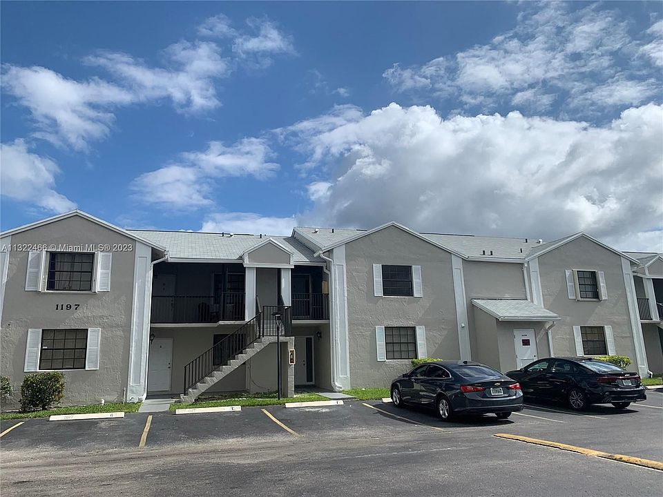 1st image of 1197 Washington Cir #1197E