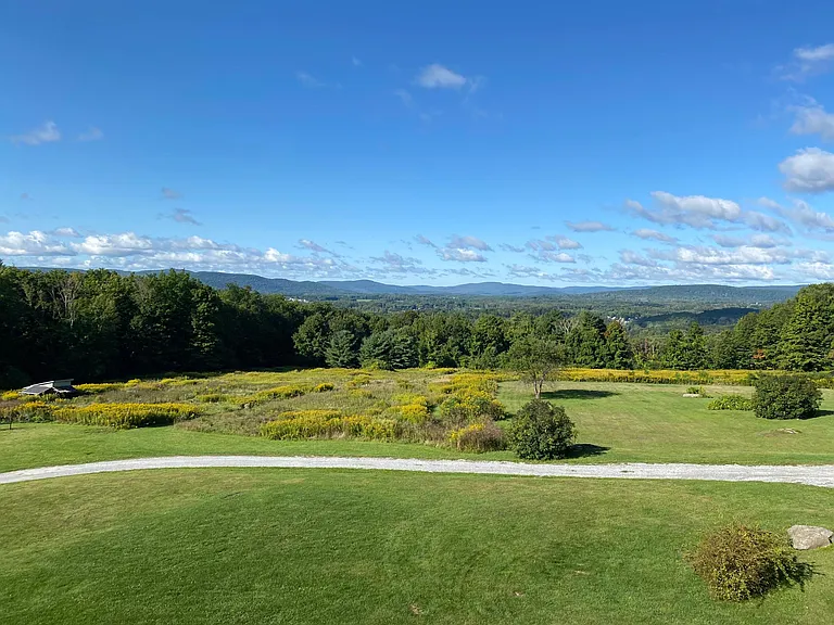 345 Lander Rd — Photo 12