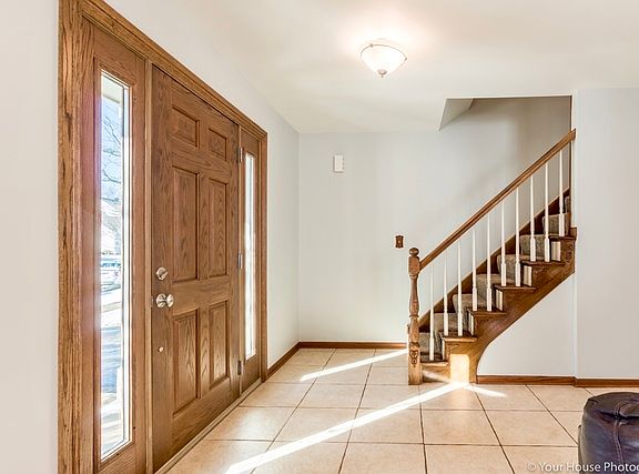 4th image of 1934 McRae Ln