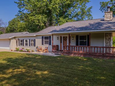 1673 Goldenrod Dr, Houghton Lake, MI, 48629