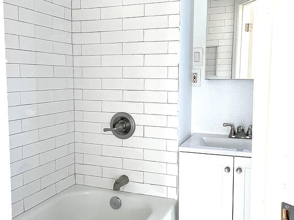 3rd image of 3963 1st Ave N #1/2