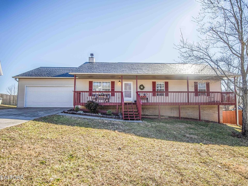 1st image of 4708 Country Ln