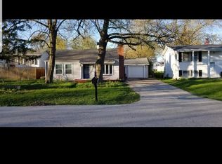 18150 W Twin Lakes Blvd, Grayslake, IL