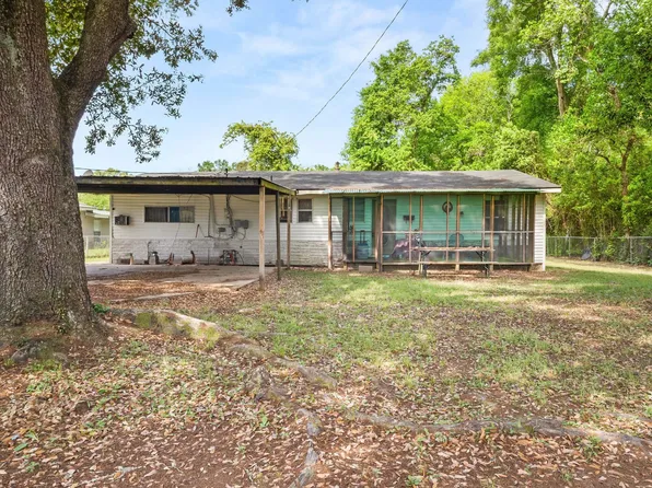 421 Pecan St, Deridder, LA 70634