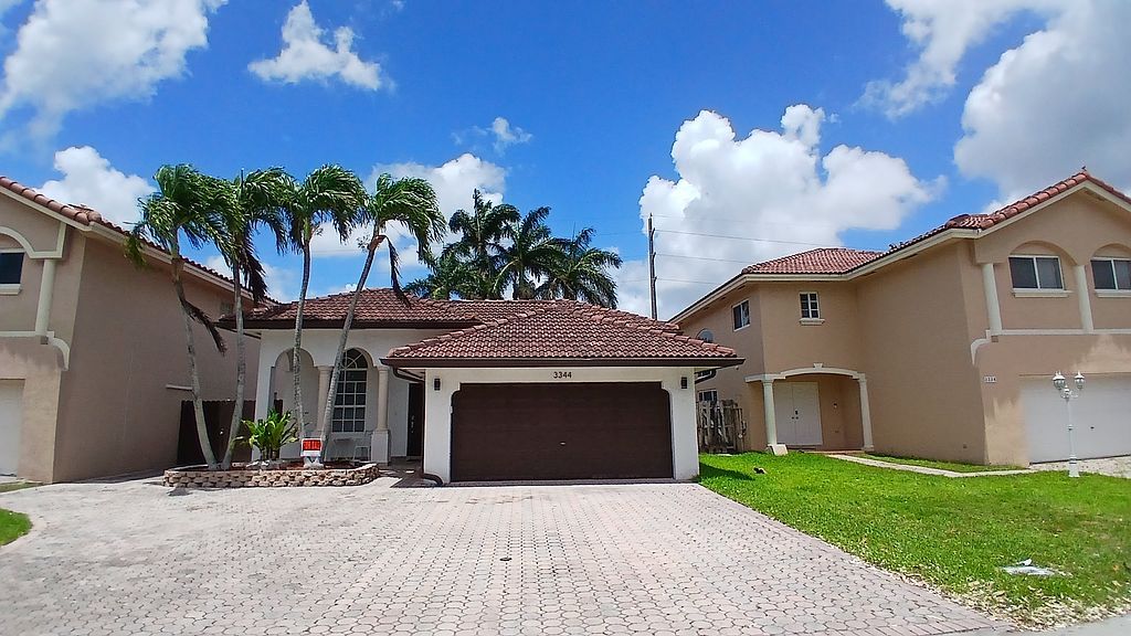 3344 SW 156th Ct - Property Image