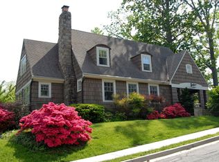 4114 21st St N, Arlington, VA 22207