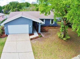 1136 Pelican Pl, Safety Harbor, FL 34695