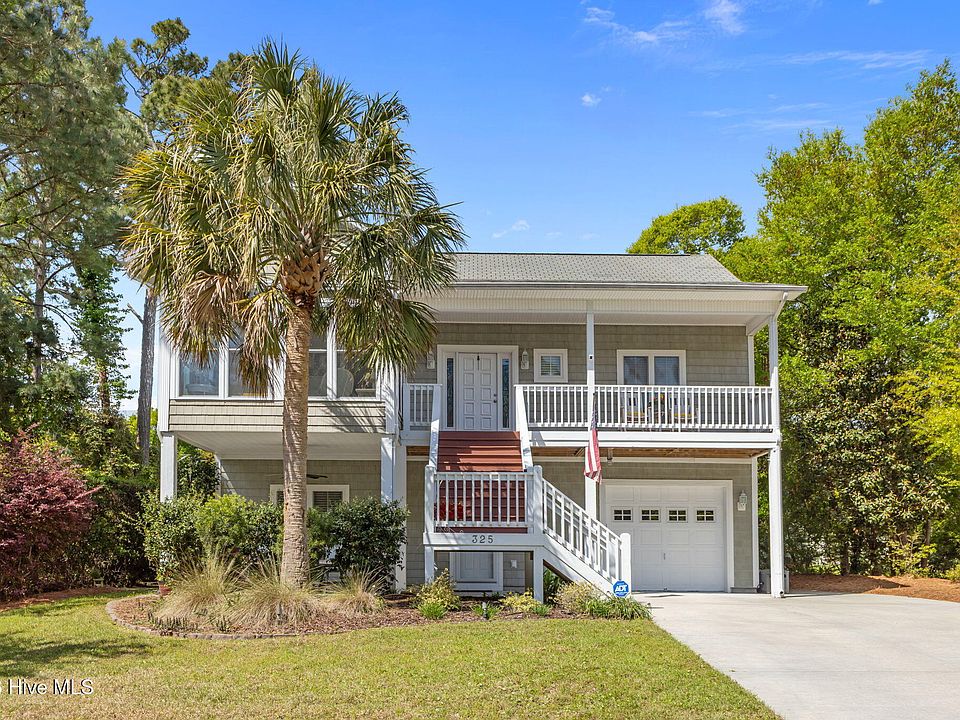 1st image of 325 Live Oak Street