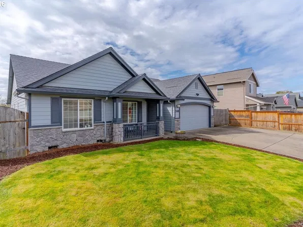 588 West Ln, Molalla, OR 97038