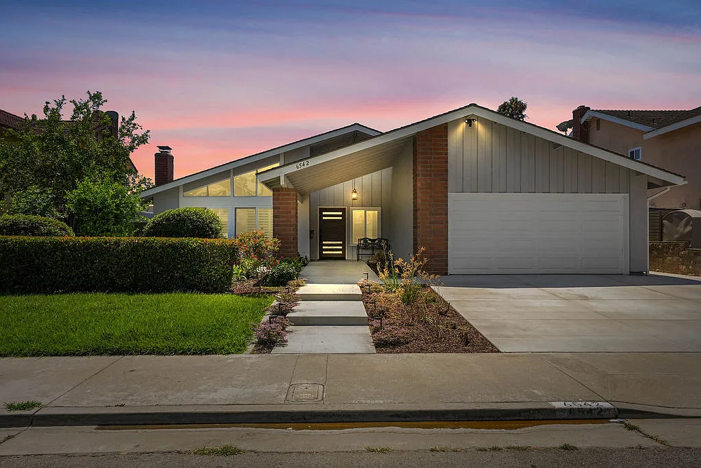 6542 Vesper Cir — Photo 3