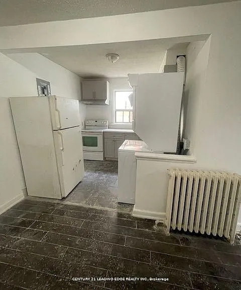 1516 Eglinton Ave W #2 — Photo 1
