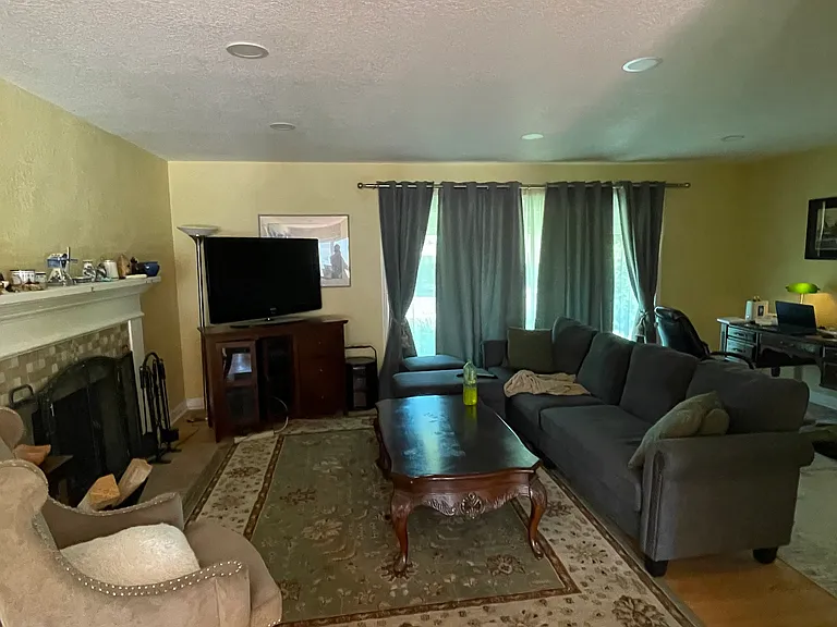1746 Sattler Dr — Photo 6