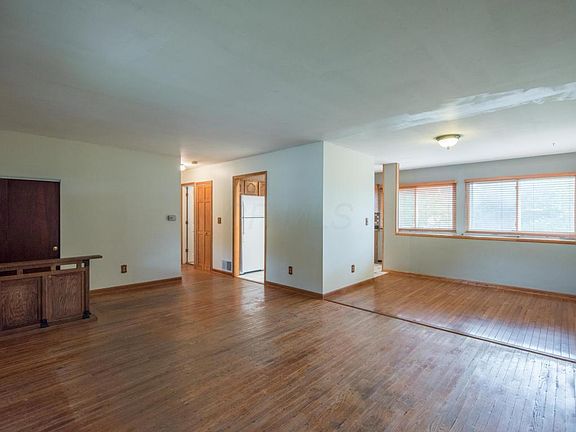 5th image of 3838 Tamara Dr