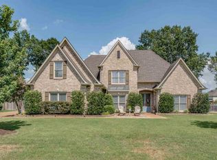1750 Stillwind Ln, Collierville, TN 38017