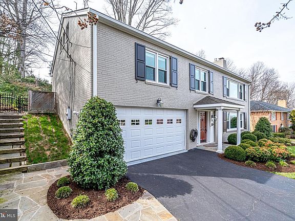 2nd image of 7212 Regent Dr