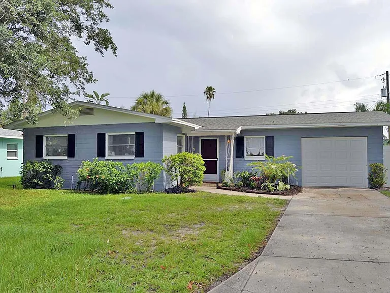4717 W Chapin Ave — Photo 21