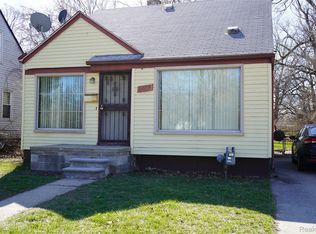20115 Santa Barbara Dr, Detroit, MI 48221