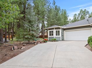 2072 S Thompson Loop, Flagstaff, AZ 86001