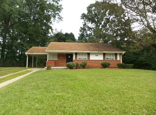 1729 Carter Cir, East Pt, GA 30344