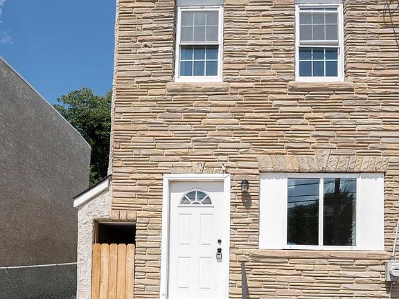 3rd image of 785 Chestnut St
