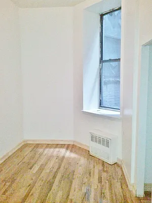 Rented by Bohemia Realty Group | media 9