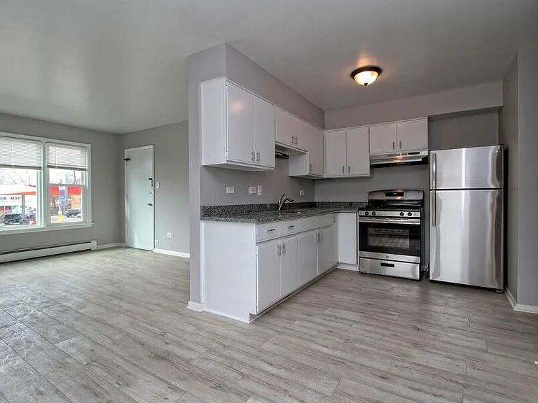 9845 S Cicero Ave #1N — Photo 2