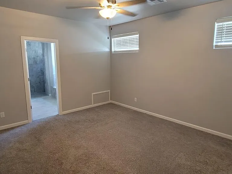 909 Cobalt Hill Ave — Photo 6