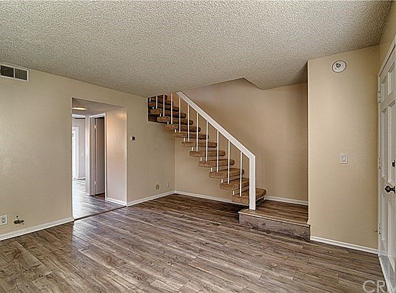 4th image of 12776 Sussex Cir